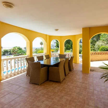 108-villa, 2 Minutes Walk To The Beach, Heated Pool Villa